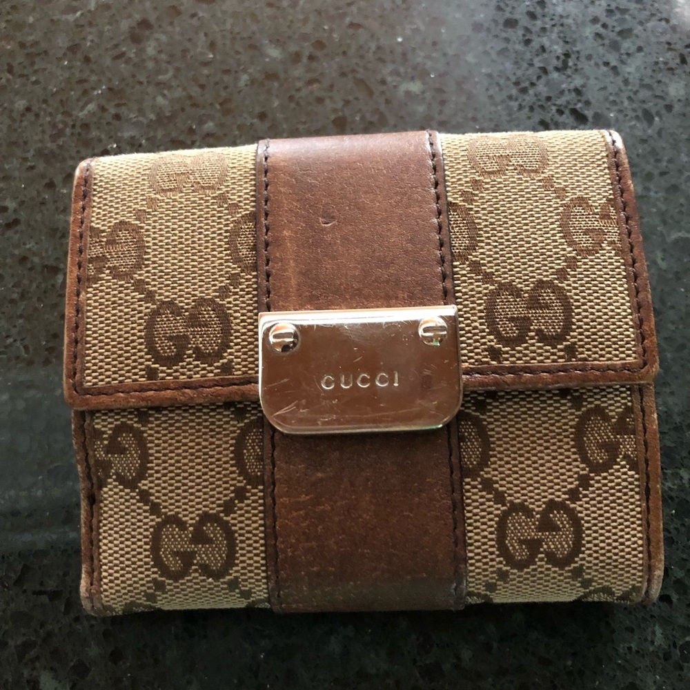 Authentic Gucci Wallet